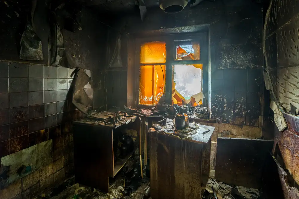 fire damage restoration professionals at work in Layton